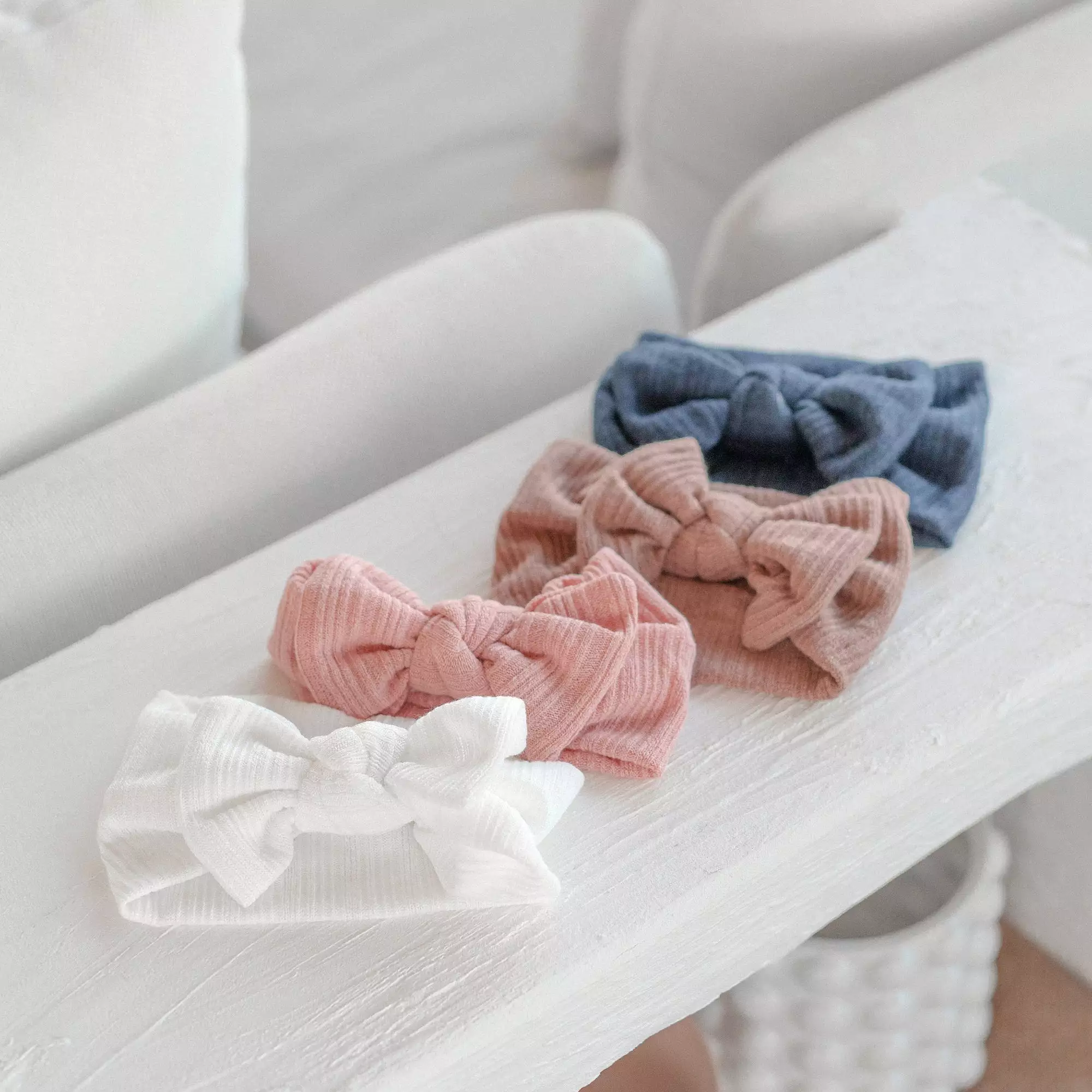 Baby Light Knit Single Soft Bow Knot Headband — Lipstick