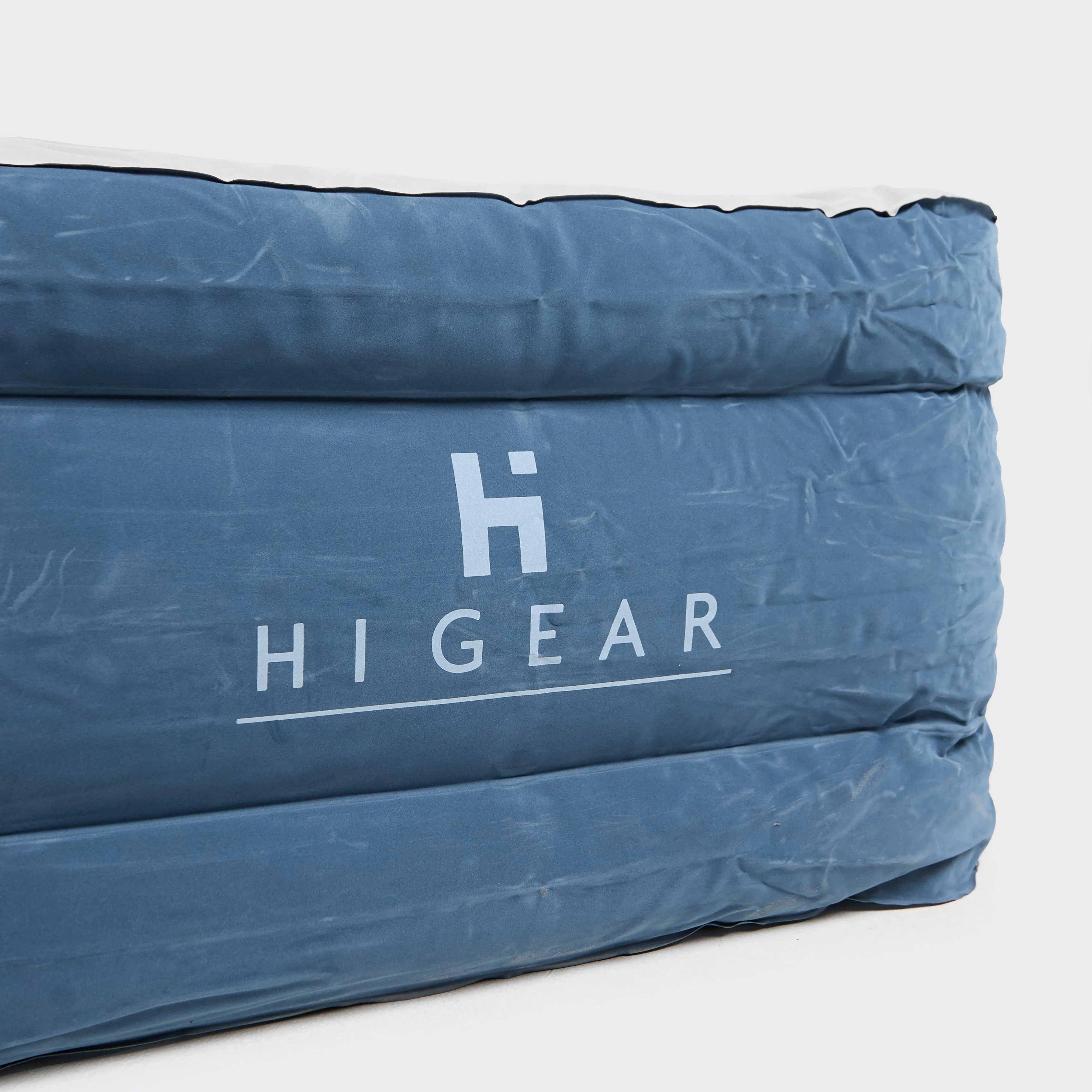 HI-GEAR Infinity Airbed with Built in 240V Pump | Ultimate Outdoors