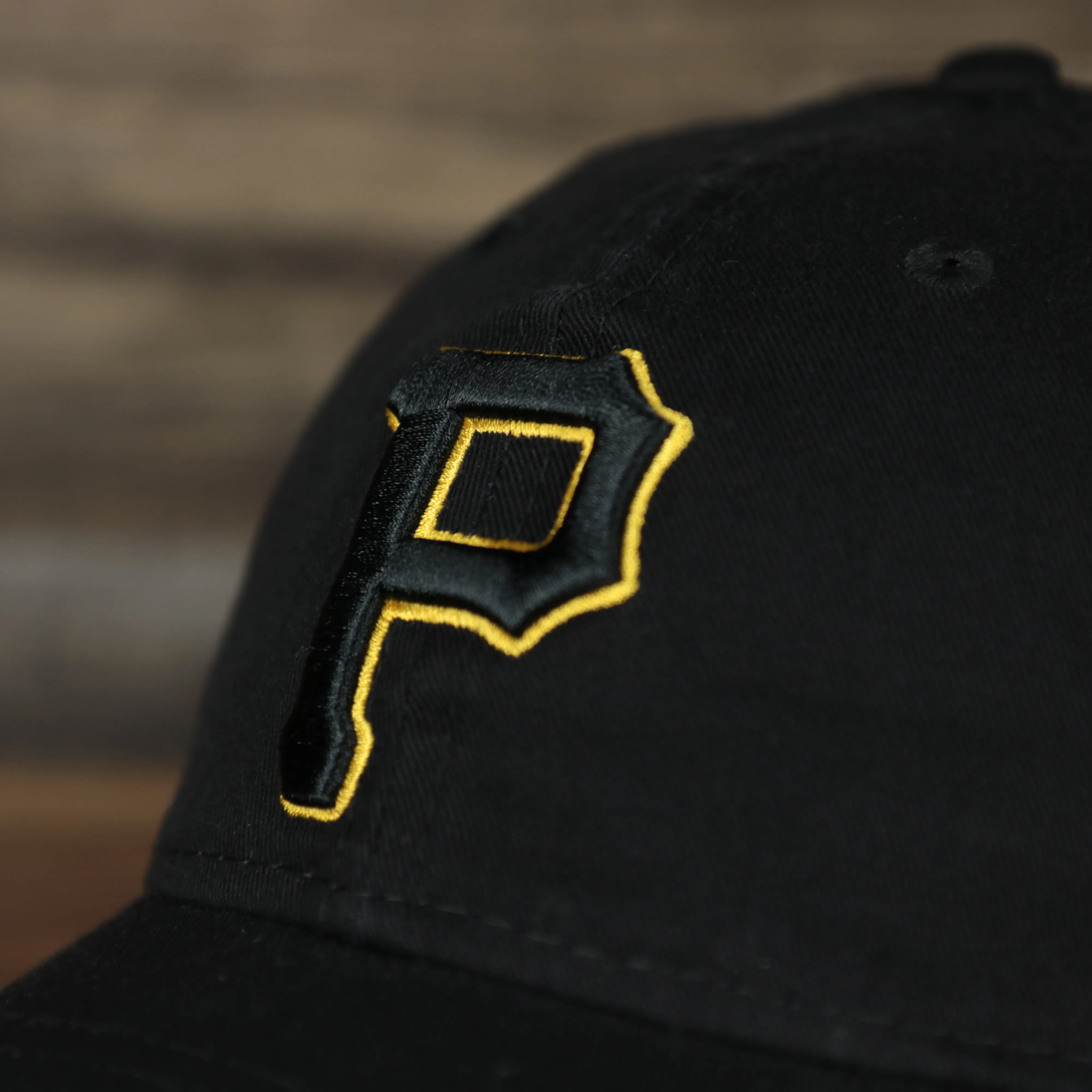 Pittsburgh Pirates 2022 MLB Batting Practice On-Field Spring Training 9Twenty Trucker Dad Hat