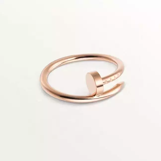 Ring design for women with a minimalist feel, ring punk