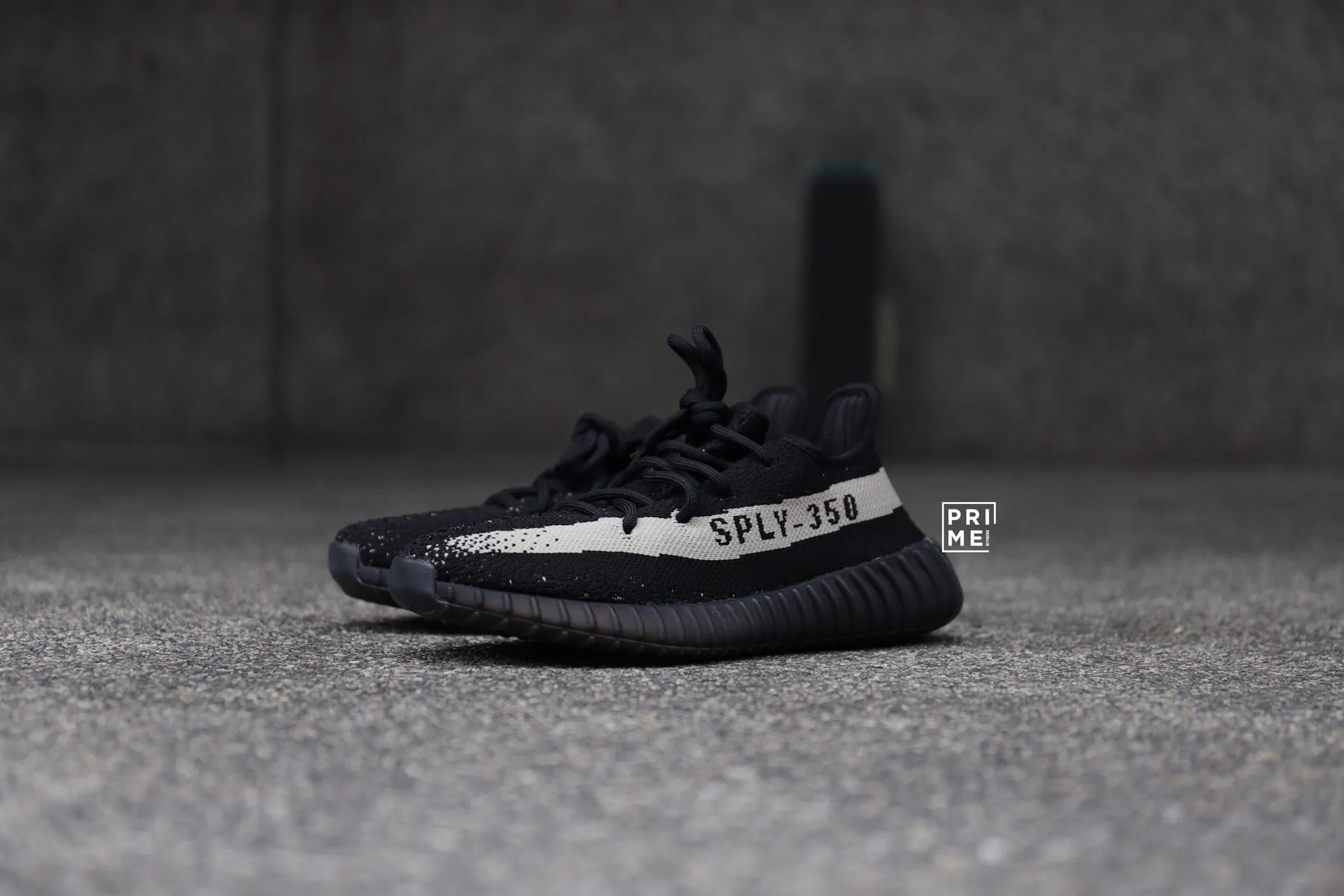 Yeezy 350 Core Black White (BY1604)